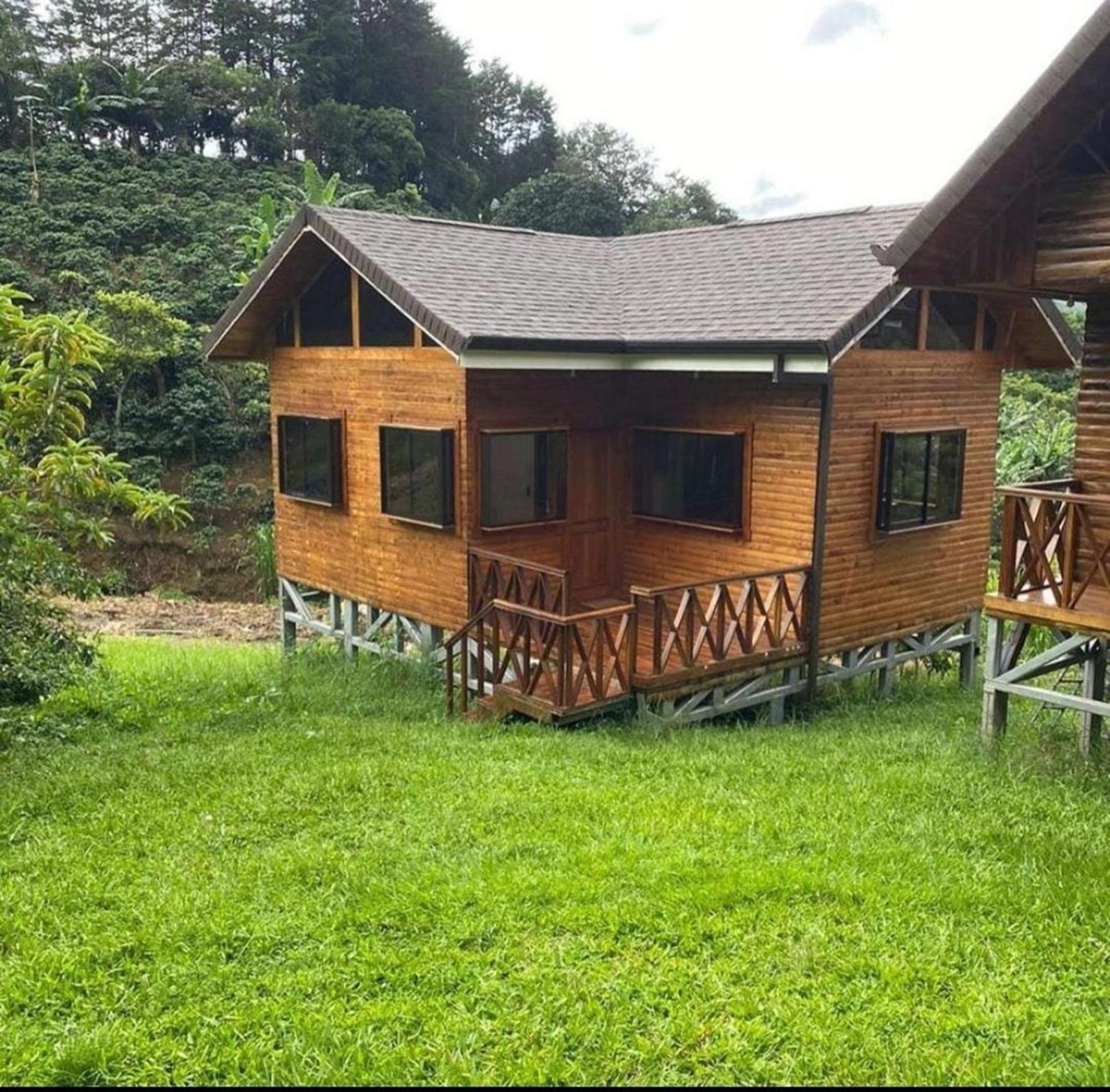 Cabanas La Laguna カルタゴ エクステリア 写真