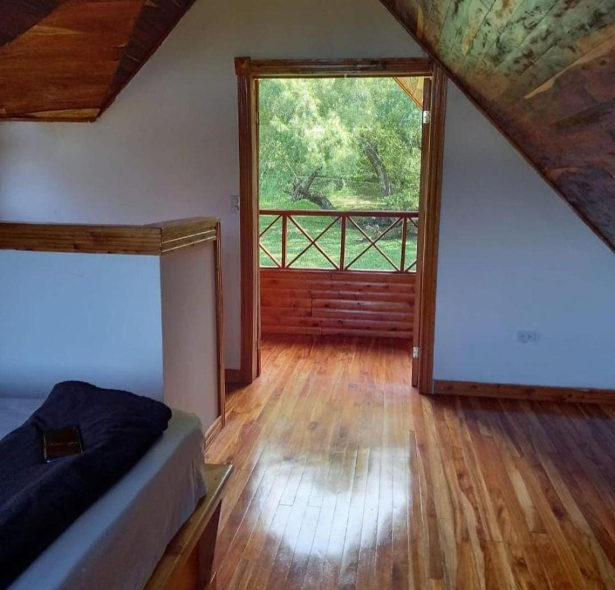Cabanas La Laguna カルタゴ エクステリア 写真